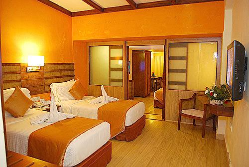Quality Inn Sabari Resorts